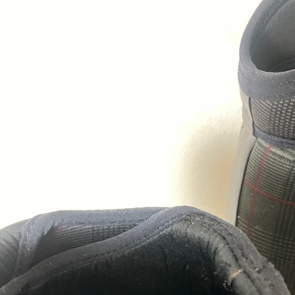 Bogs Women's Plimsoll Prince of Wales Sz 7 - Picture 12 of 16